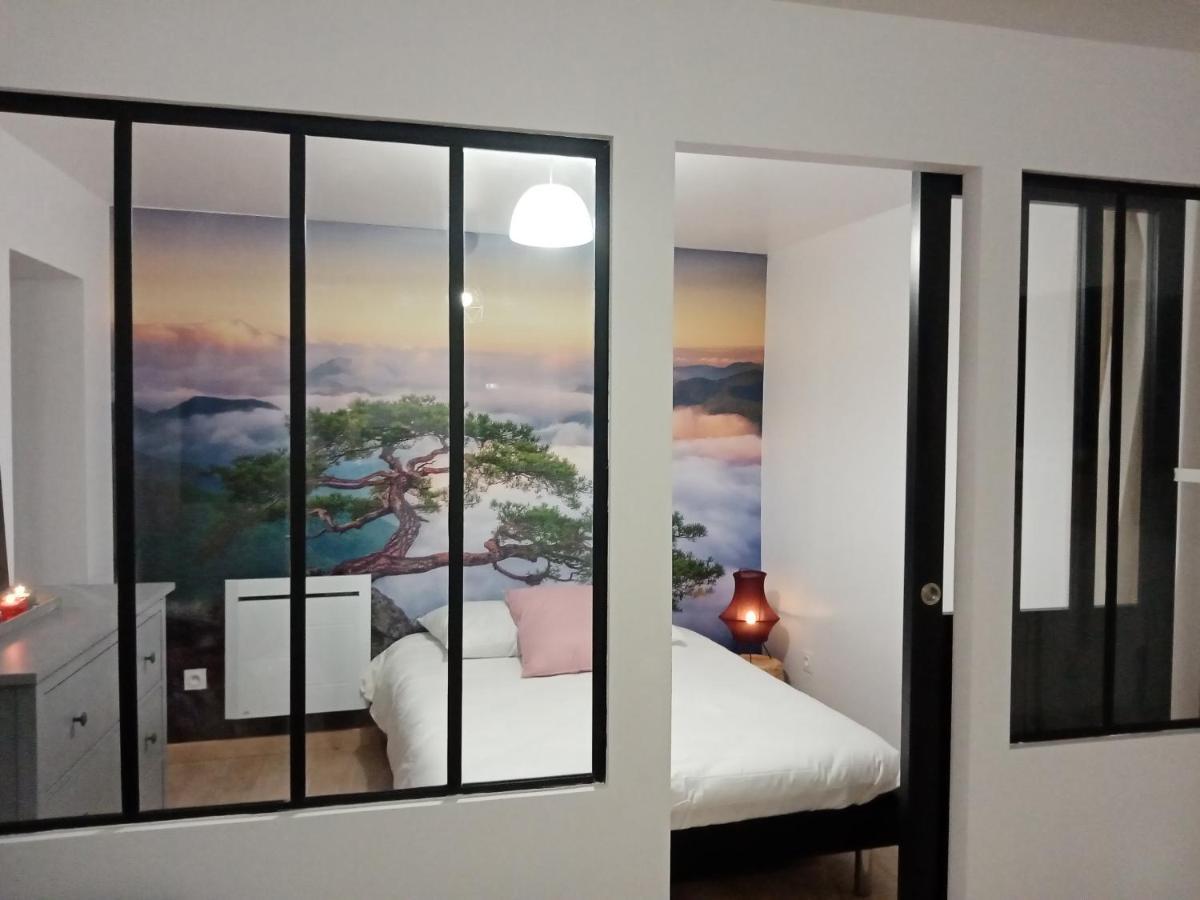 Maison De Bourg Dans Un Quartier Médiéval, Avec Café Et Thé Offert Appartement *